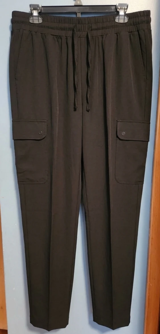 Torrid Black Cargo Pants - Size 0R / 12