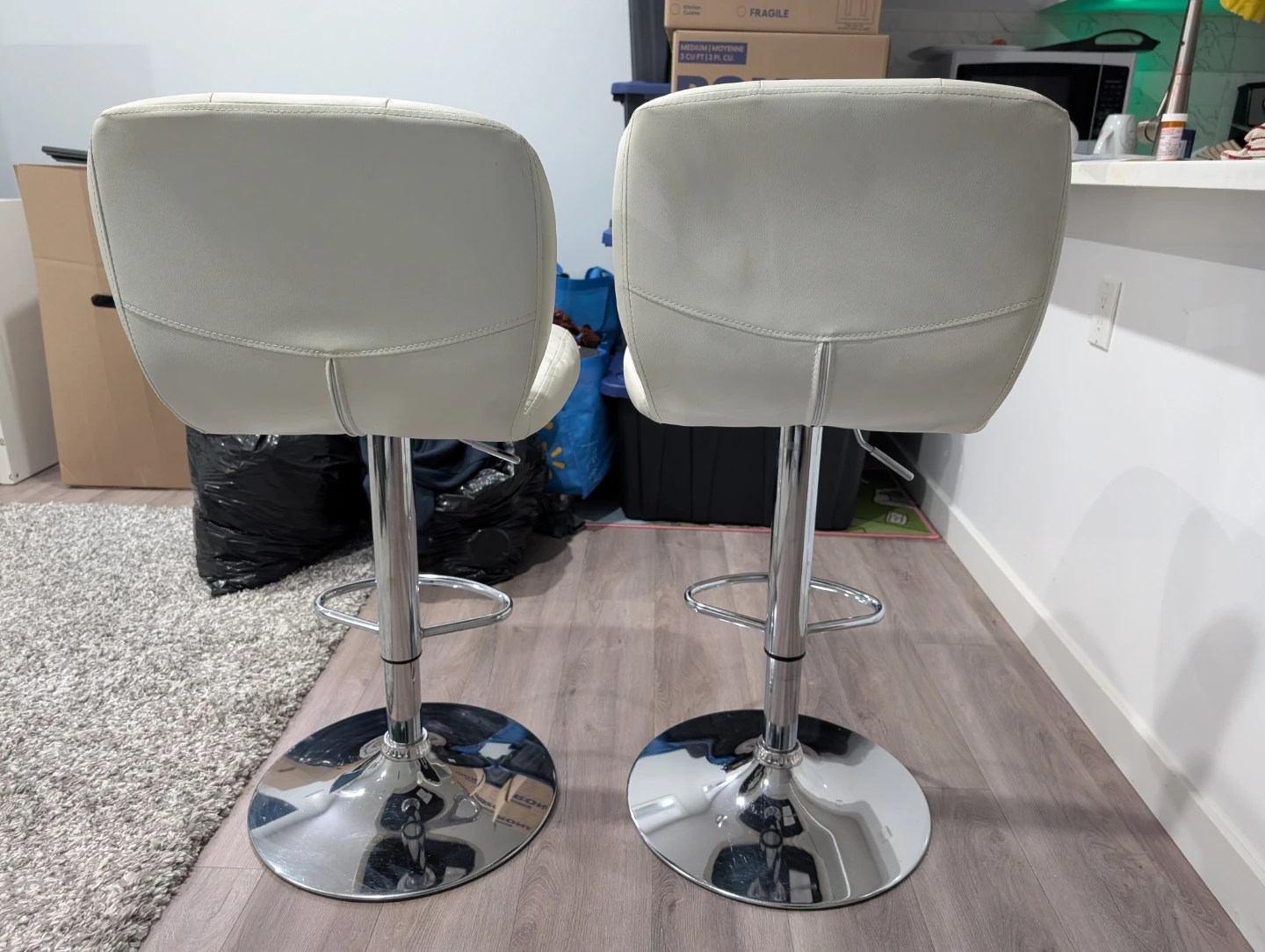 Set of 2 White Faux Leather Bar Stools - photo 2