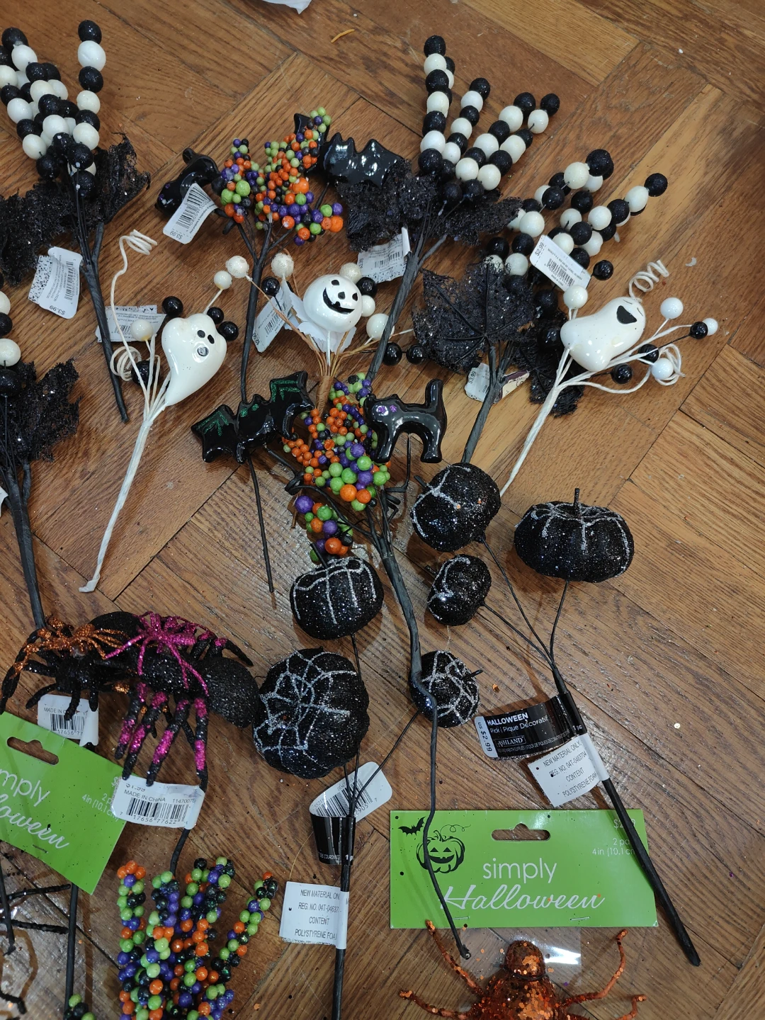 Halloween Decorative Picks Lot - photo 5