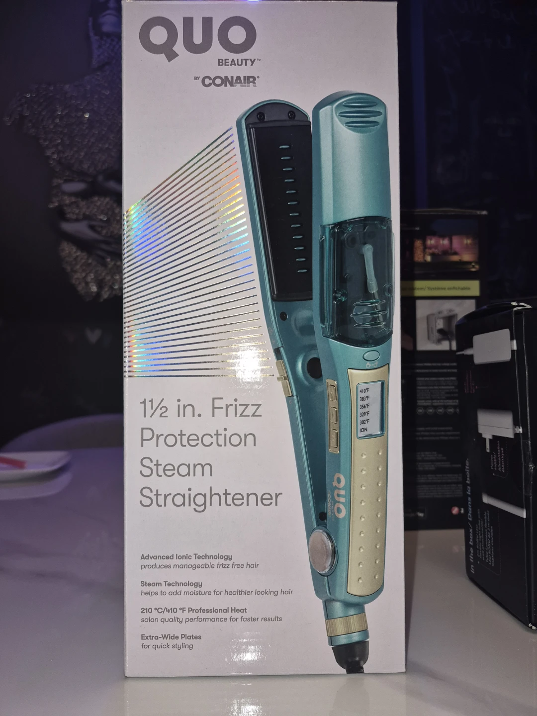 Quo Beauty by Conair 1 1/2 in. Steam Straightener