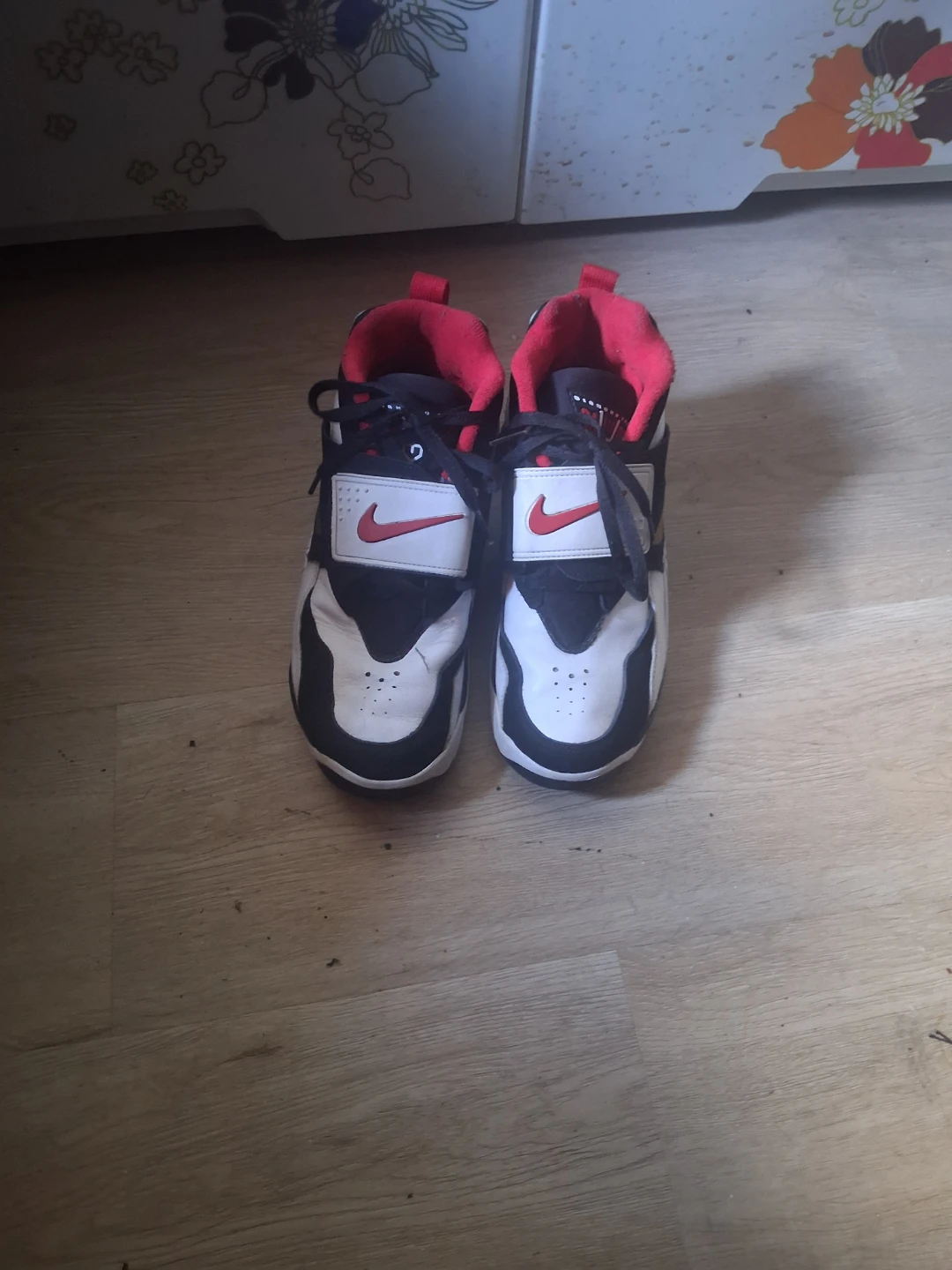 Nike Air Diamond Turf Sneakers - photo 3