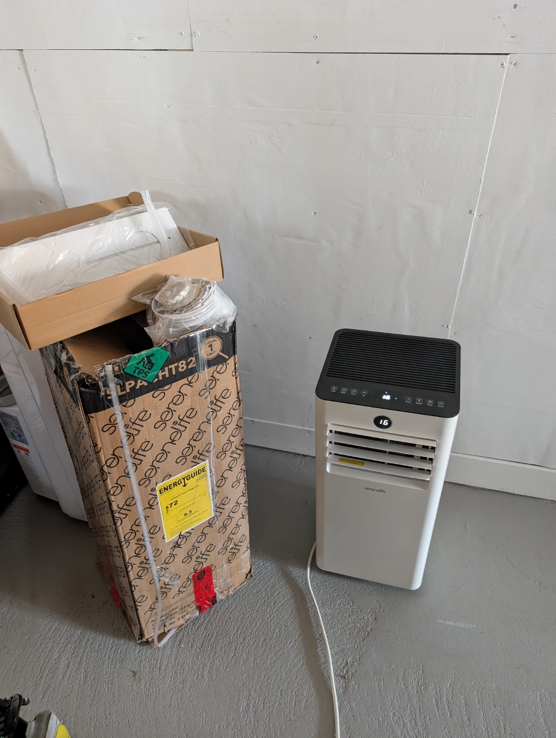 Brand New Portable 8,000BTU Air Conditioner and Heater - photo 2