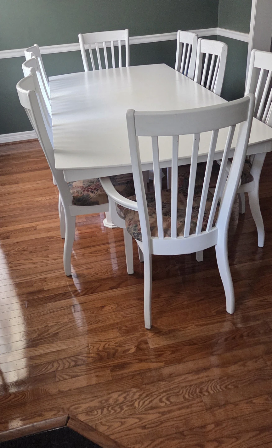 White dining table set