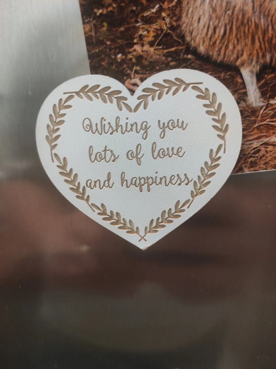 Heart-shaped fridge magnet 🏈 - photo 3