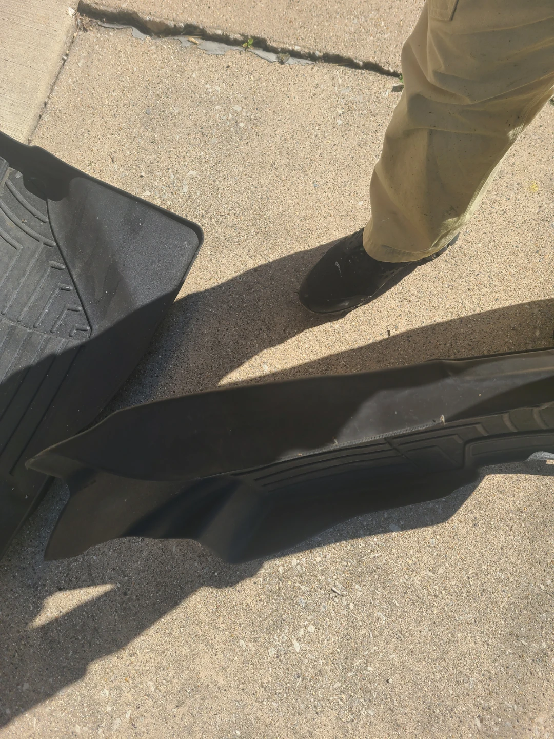 Weather Tech floor mats for a 07 Acura RDX - photo 3