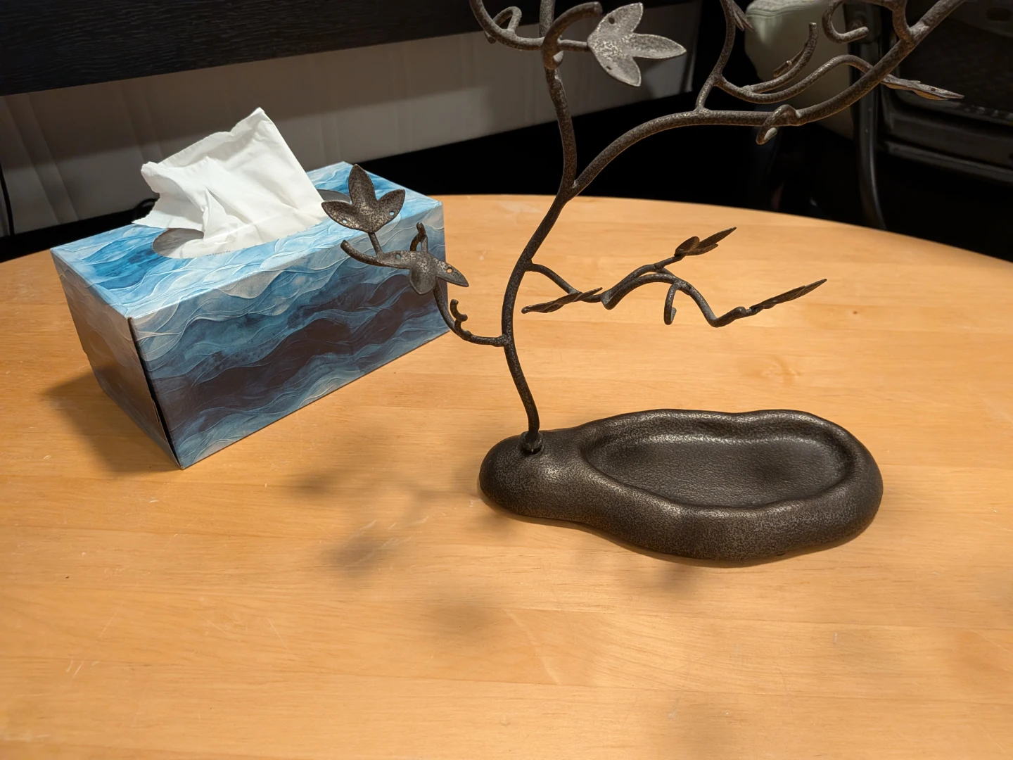 Decorative Metal Tree Jewellery Stand - photo 4