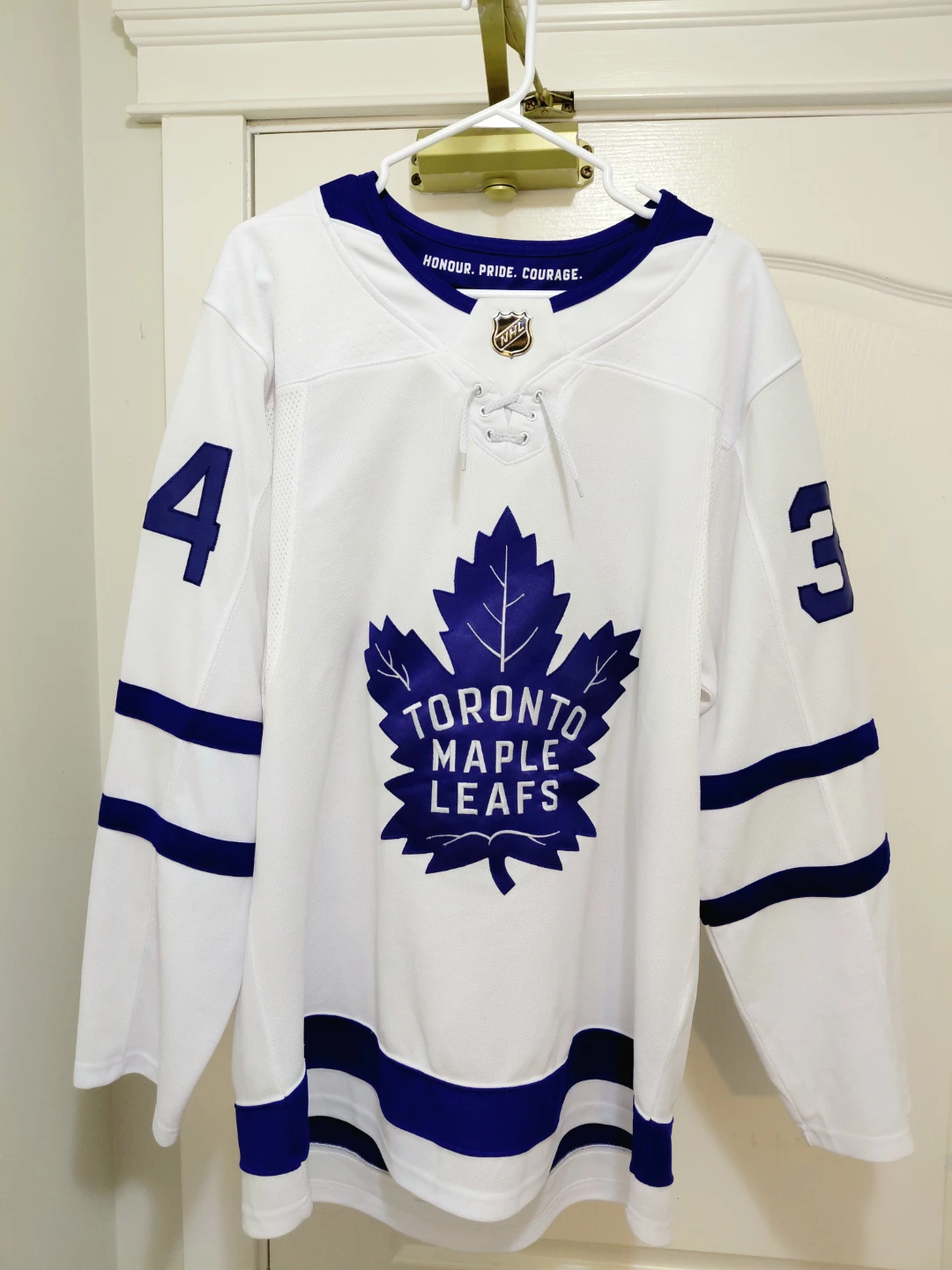 Adidas Toronto Maple Leafs Auston Matthews Jersey