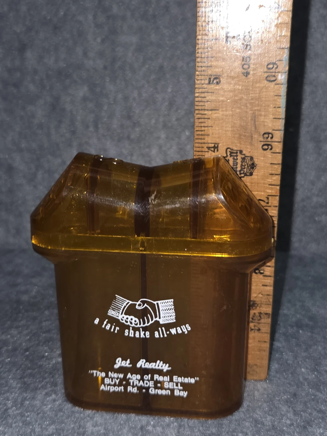 Vintage Amber Plastic Jet Realty  salt and pepper shakers - photo 5