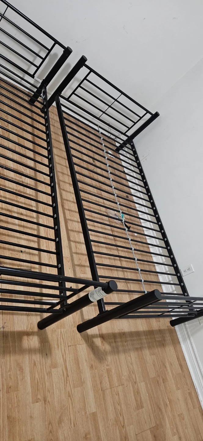 2 Twin black metal bed frames - photo 2