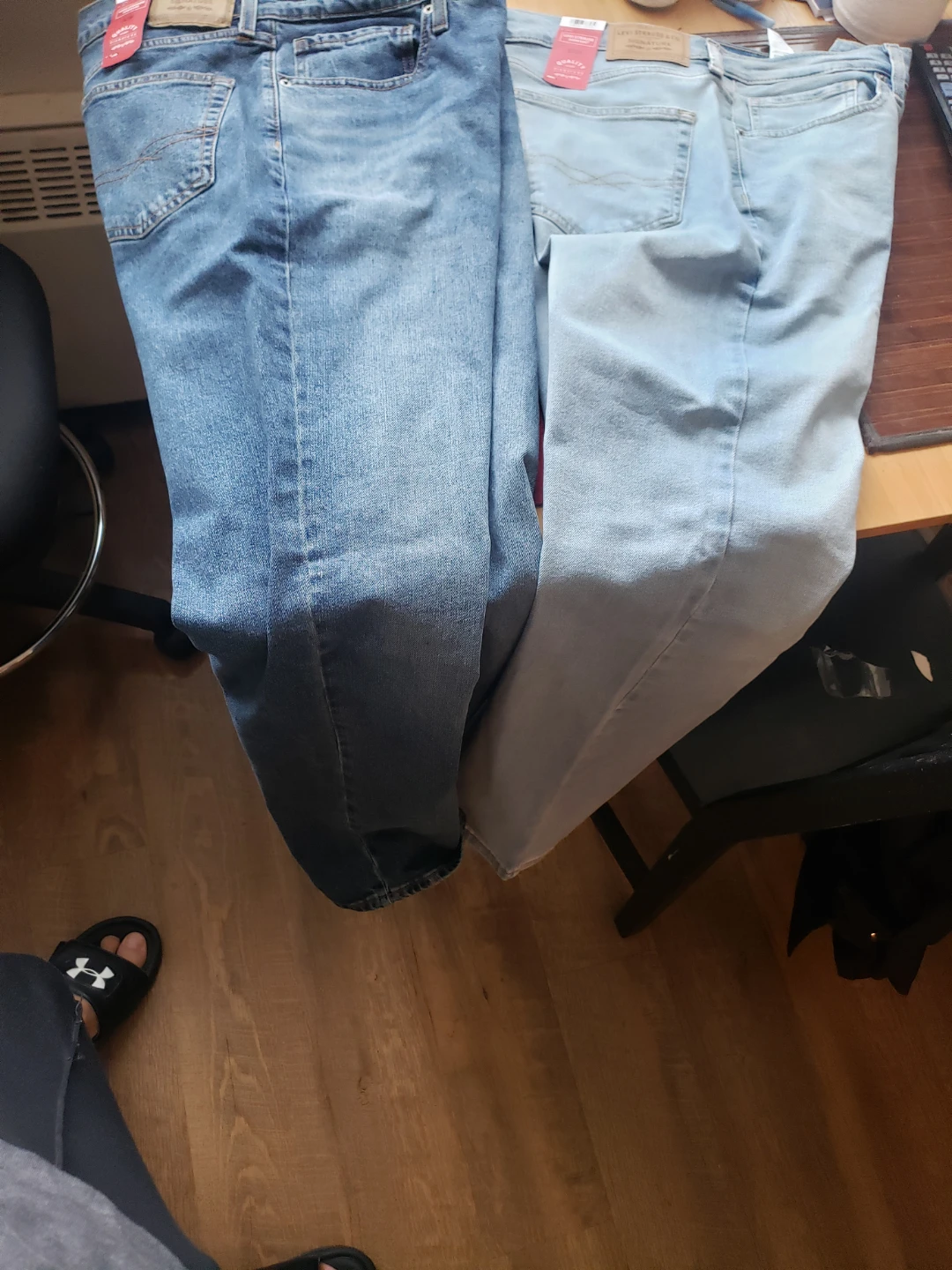 Levi Strauss & Co. Signature Jeans - photo 3