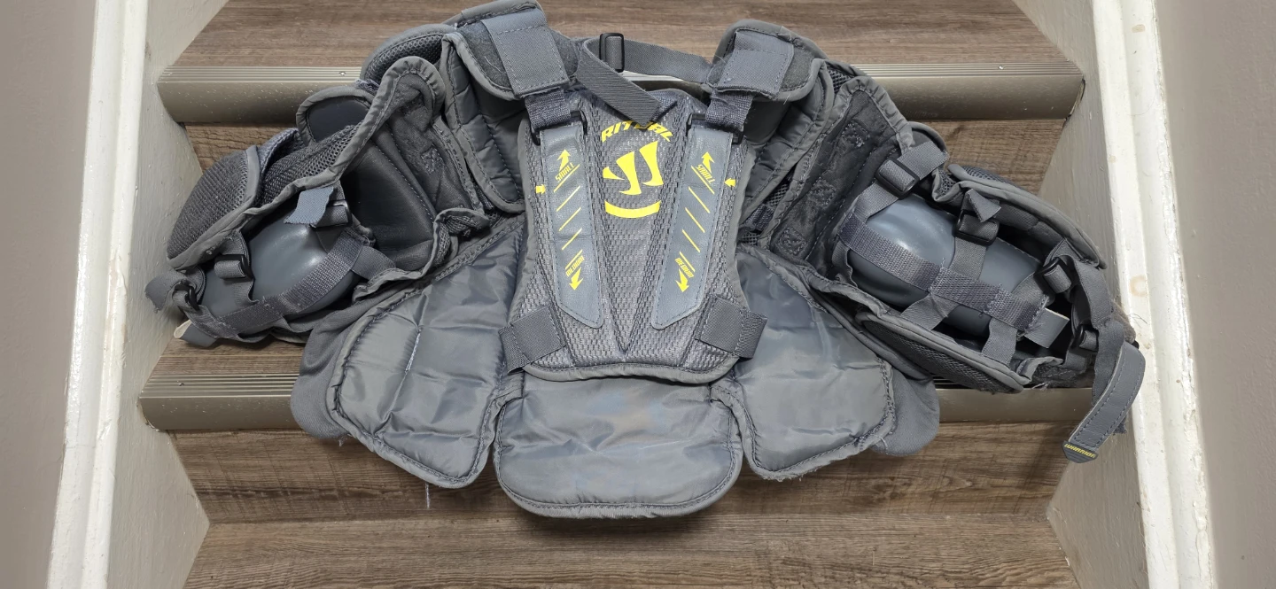 Warrior Ritual Goalie Chest Protector JR - photo 2