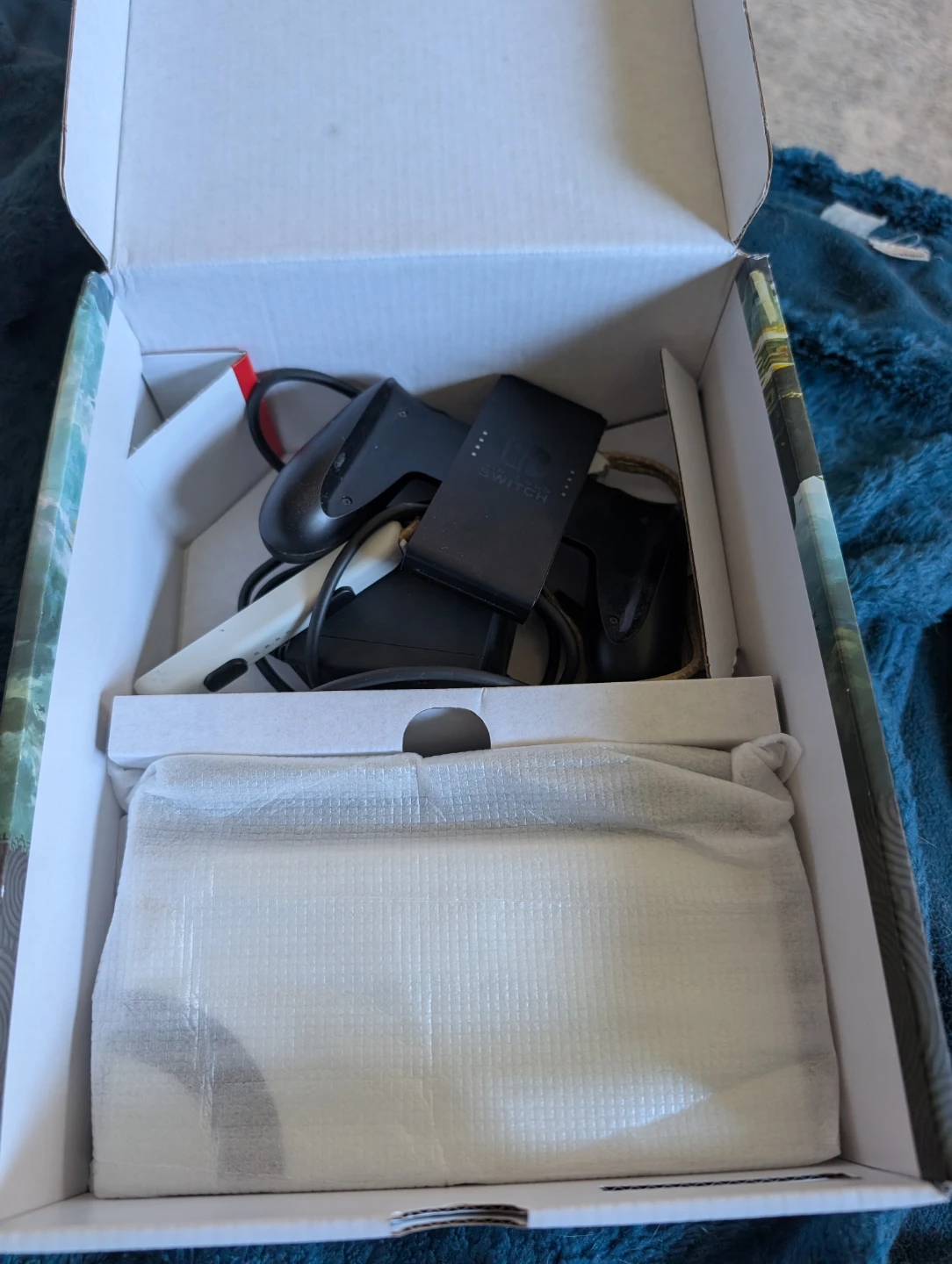 Nintendo Switch OLED The Legend of Zelda Special Edition - photo 4