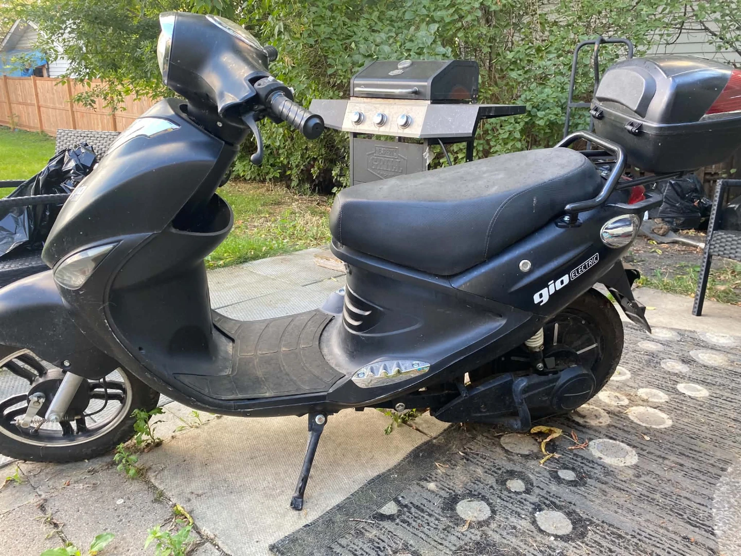 Gio Electric Scooter - photo 2