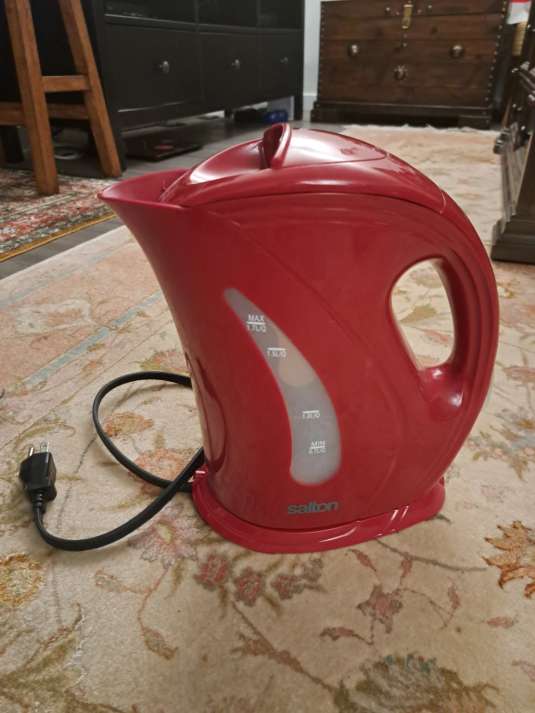 Salton 1.7L Red Electric Kettle