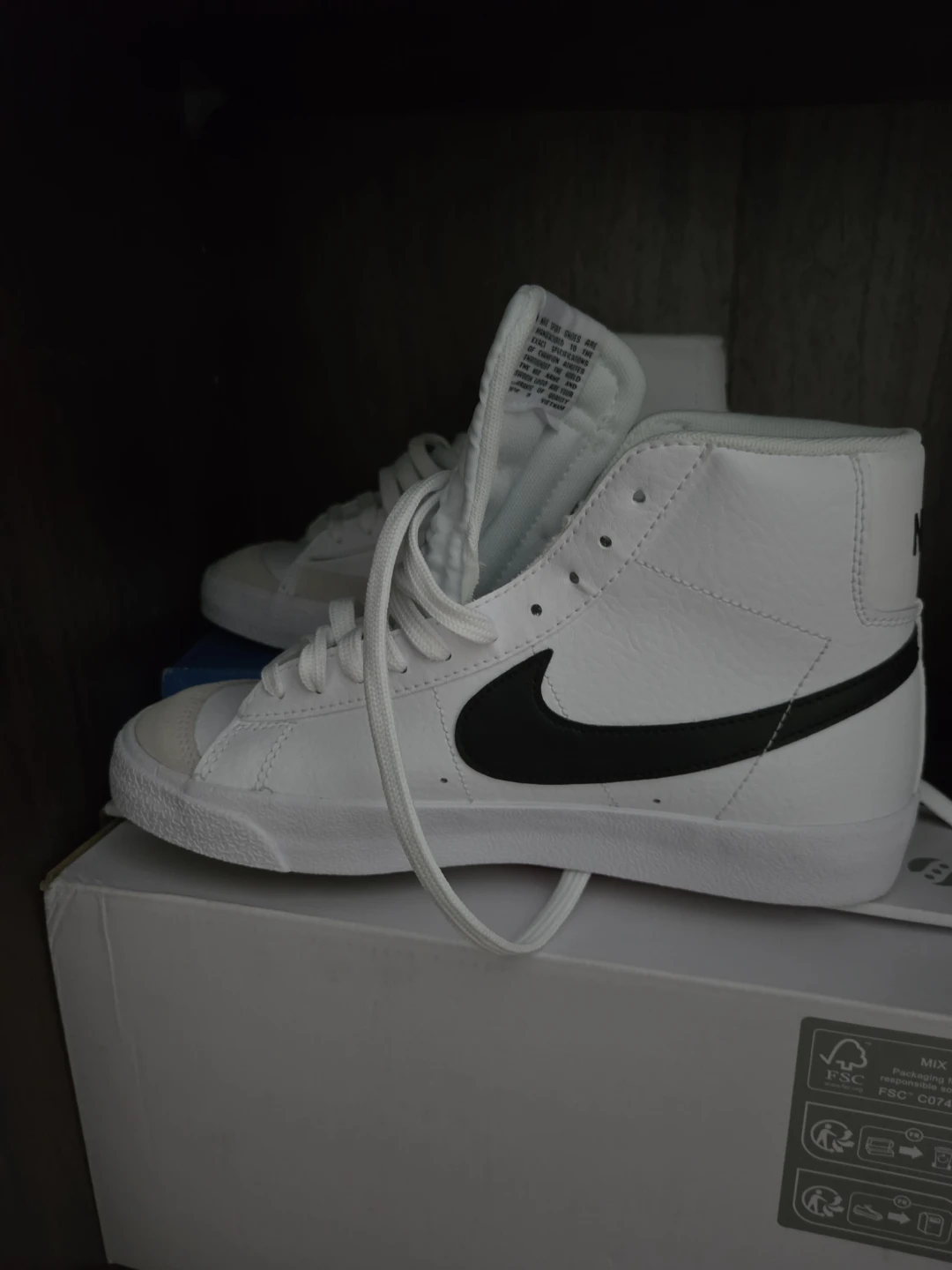 Youth 6.5 Nike Blazer Mid '77 White and Black Sneakers - photo 5