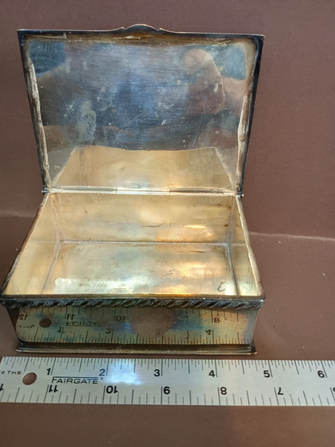 Marlboro Plate EP Copper Old English Reproduction Trinket Box - photo 3