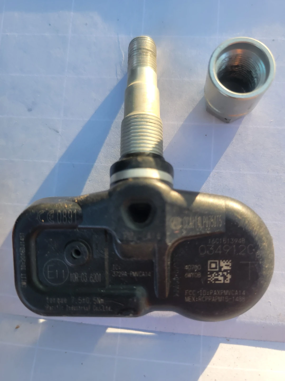 OE  TPMS Tire SensorNissan and Infiniti vehicles
