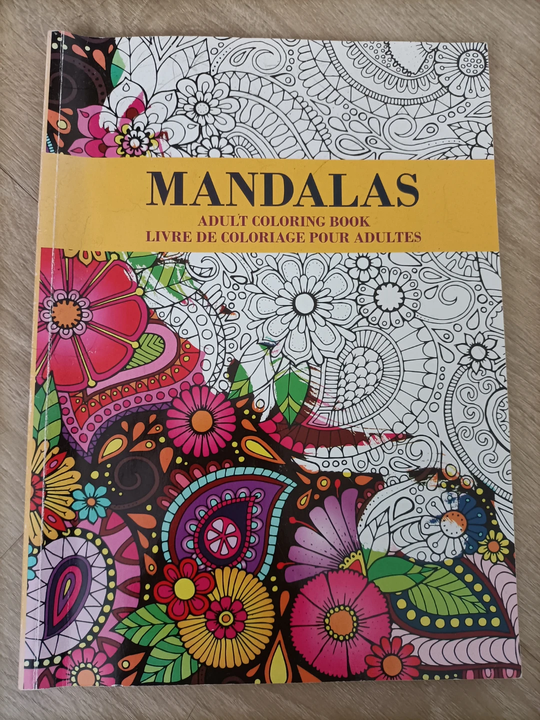 Mandalas Adult Coloring Book 🏈