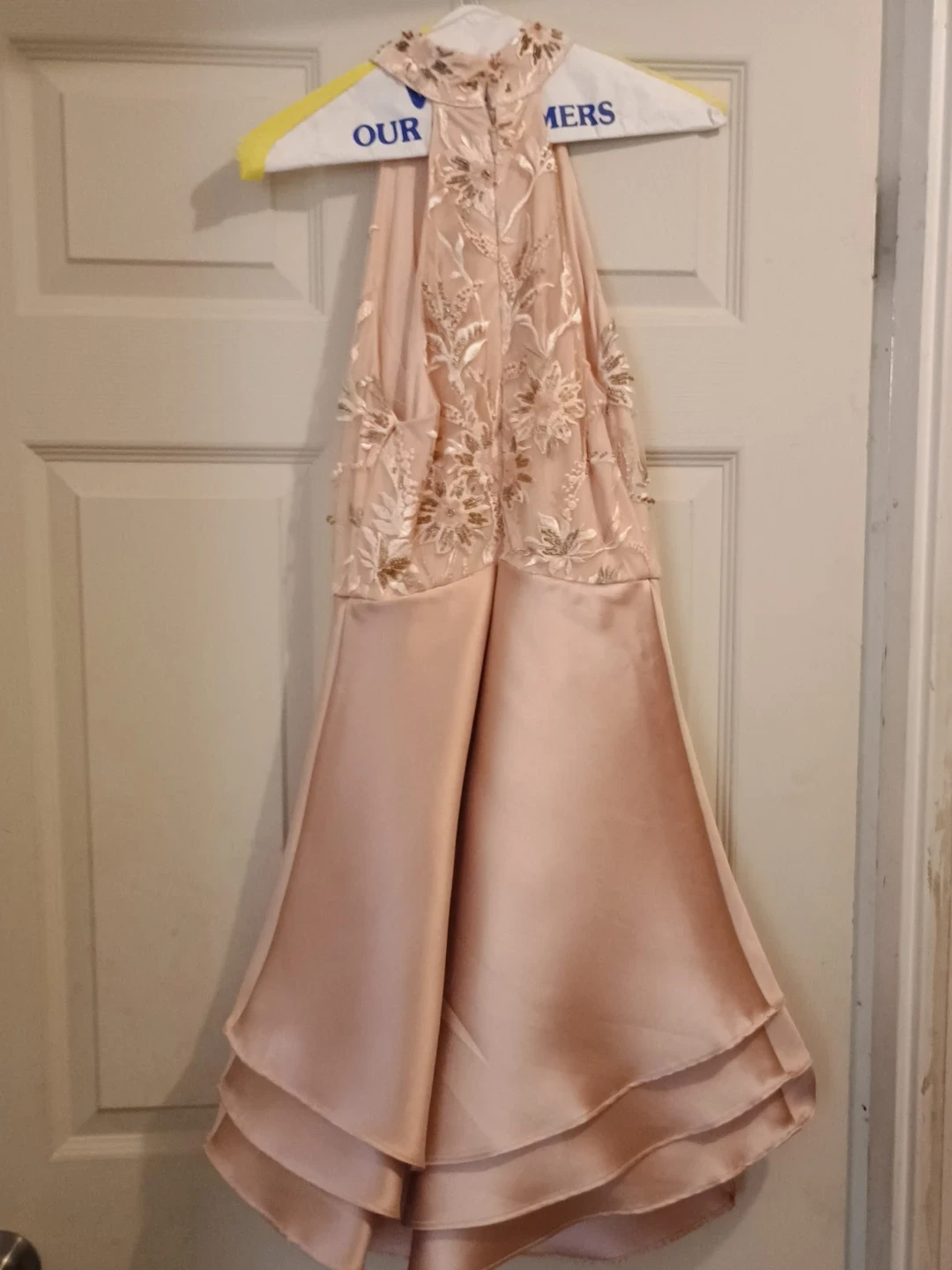 Le Chateau Champagne Floral Embroidered Halter Dress - photo 3