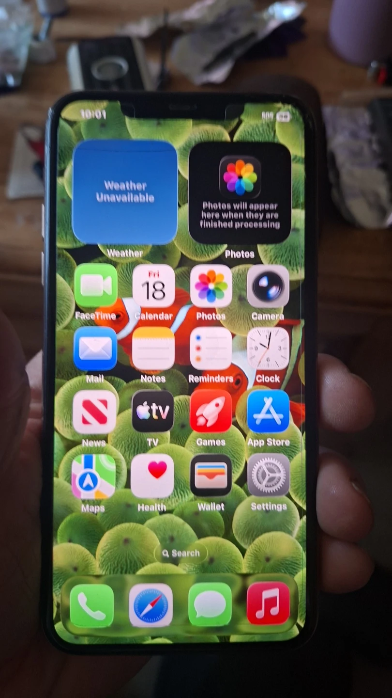 Apple iPhone 11 Pro Max 256GB Gold - photo 2