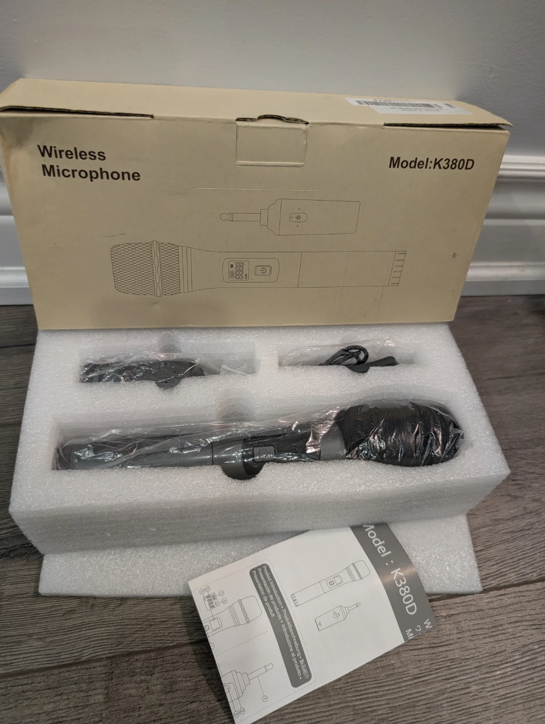 NIB - K380D 10 Channel UHF Bluetooth Cordless Dynamic Microphone - photo 5