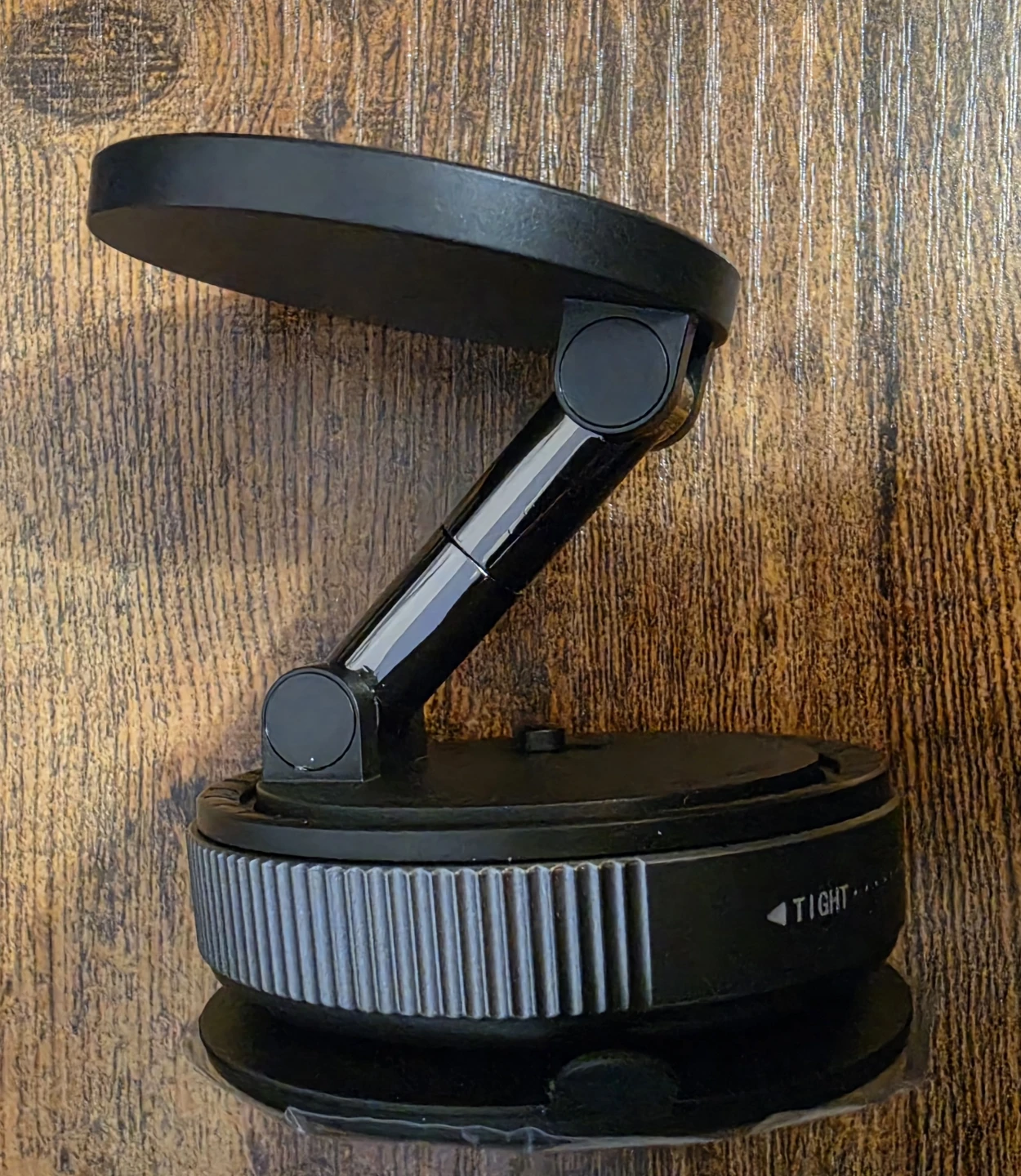 Vacuum Magnetic Phone Holder - photo 2
