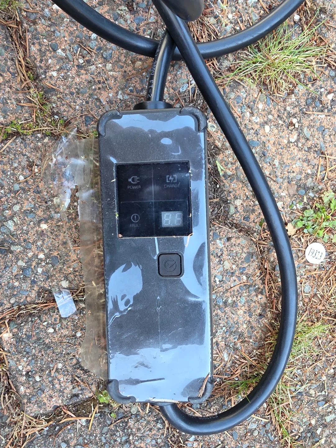 Kyngriin Corporation Electric Vehicle Charger - photo 2