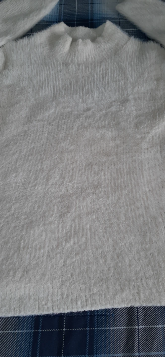 Banana Republic White Sweater - photo 2