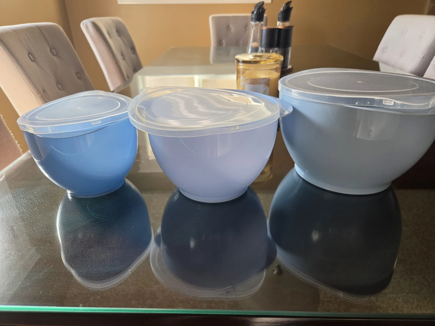 Set of 3 Blue Mixing Bowls with Lids - photo 2