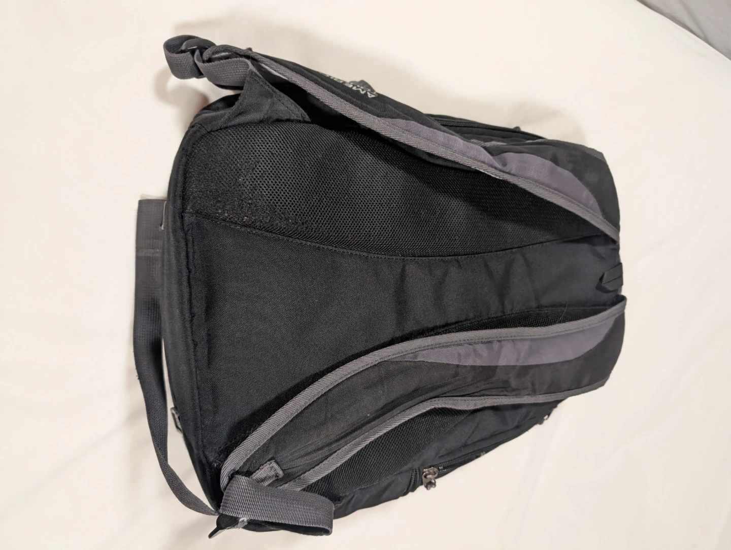 American Tourister Backpack - photo 2