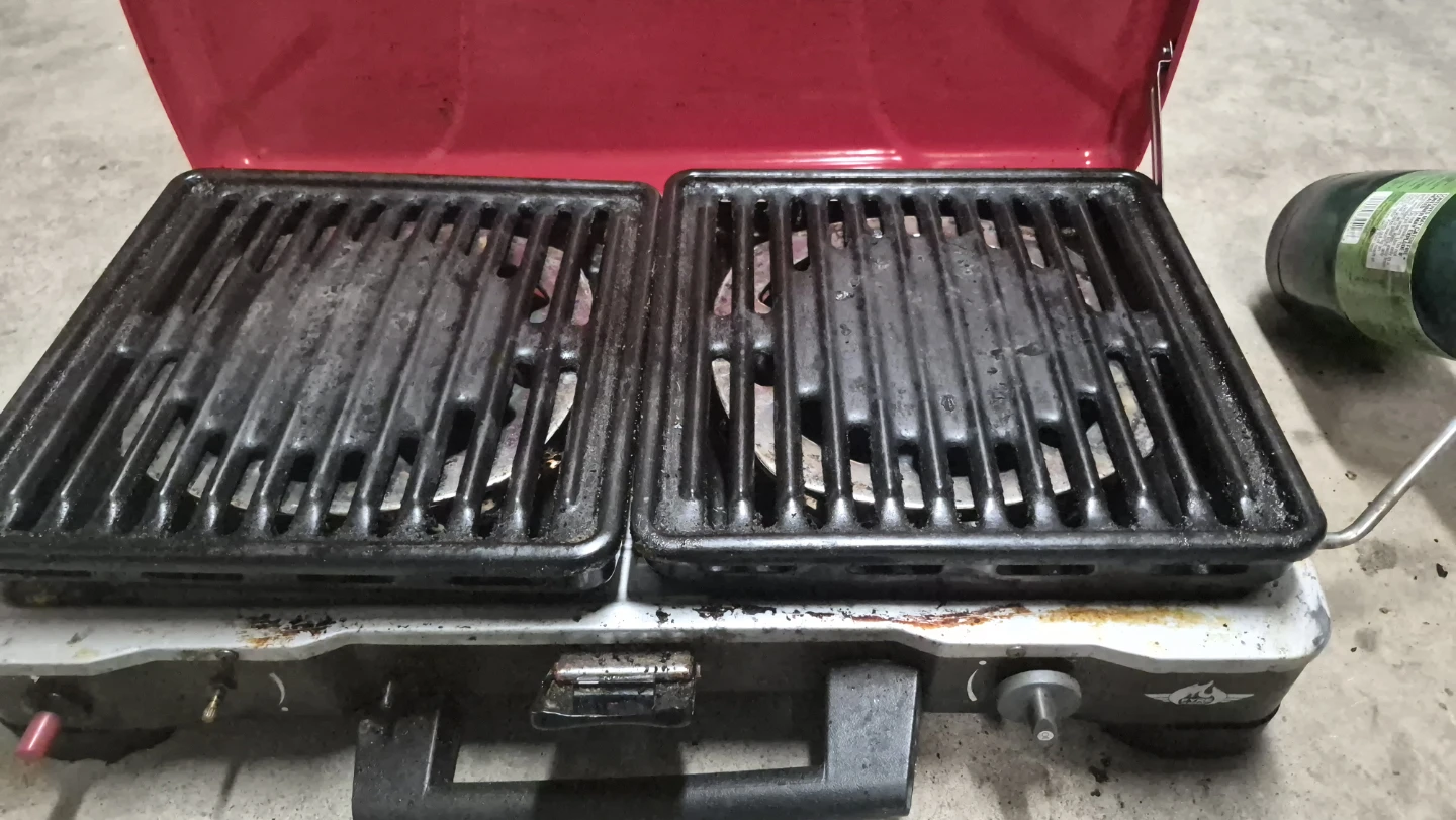 Coleman Propane Camping Stove - photo 2