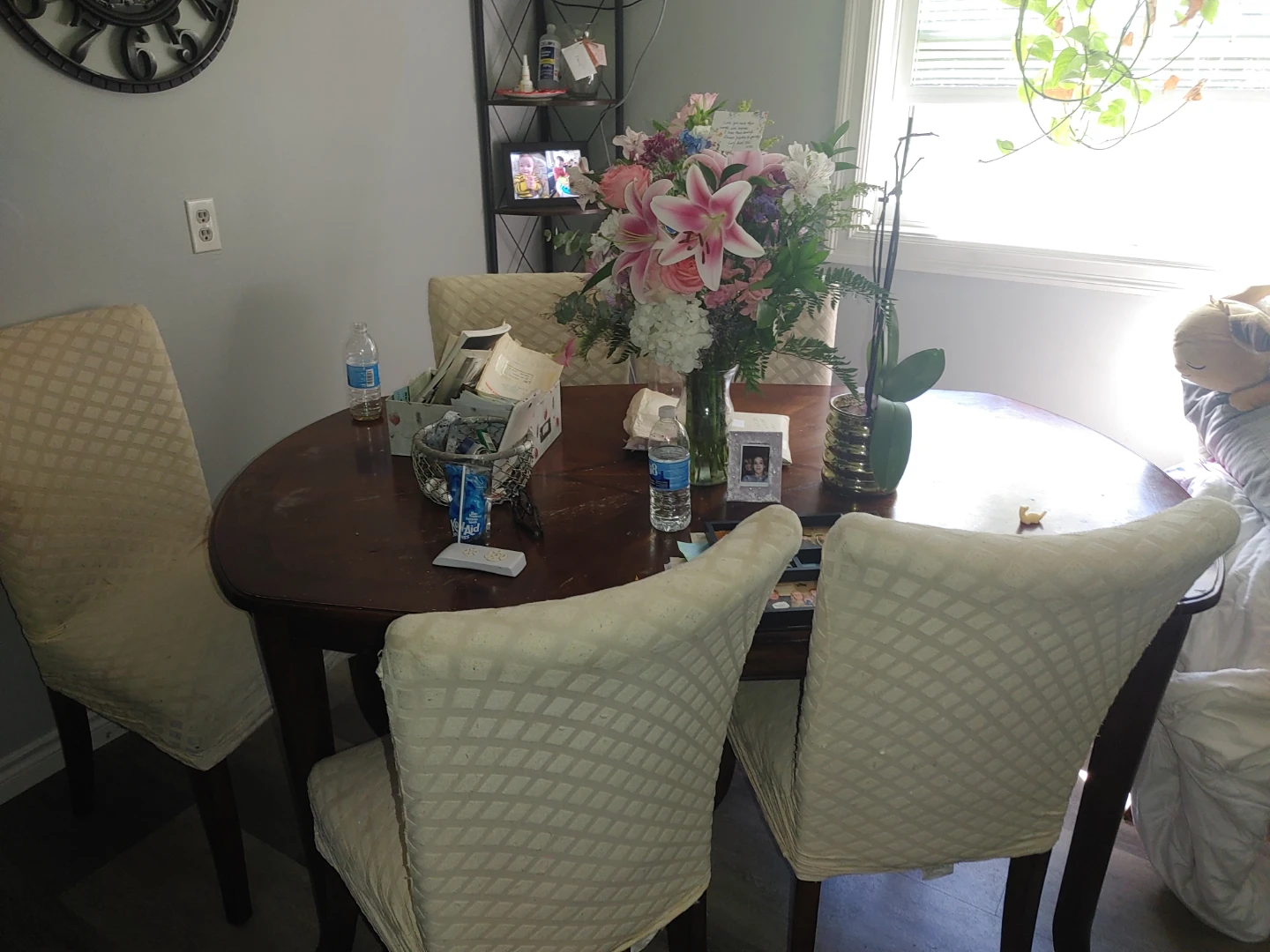 Oval Dining Table with Four Chairs