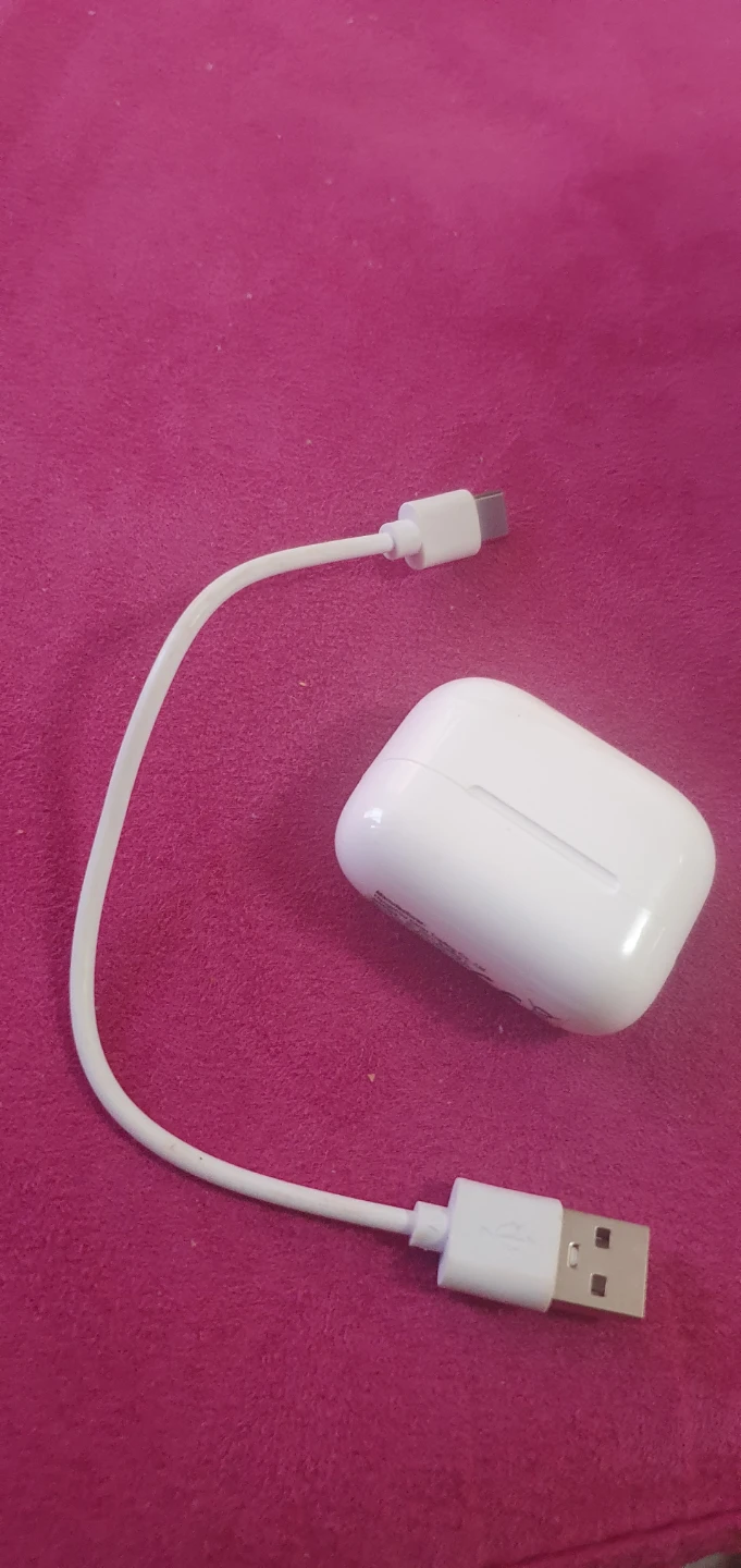 White Wireless Earbuds with Charging Case