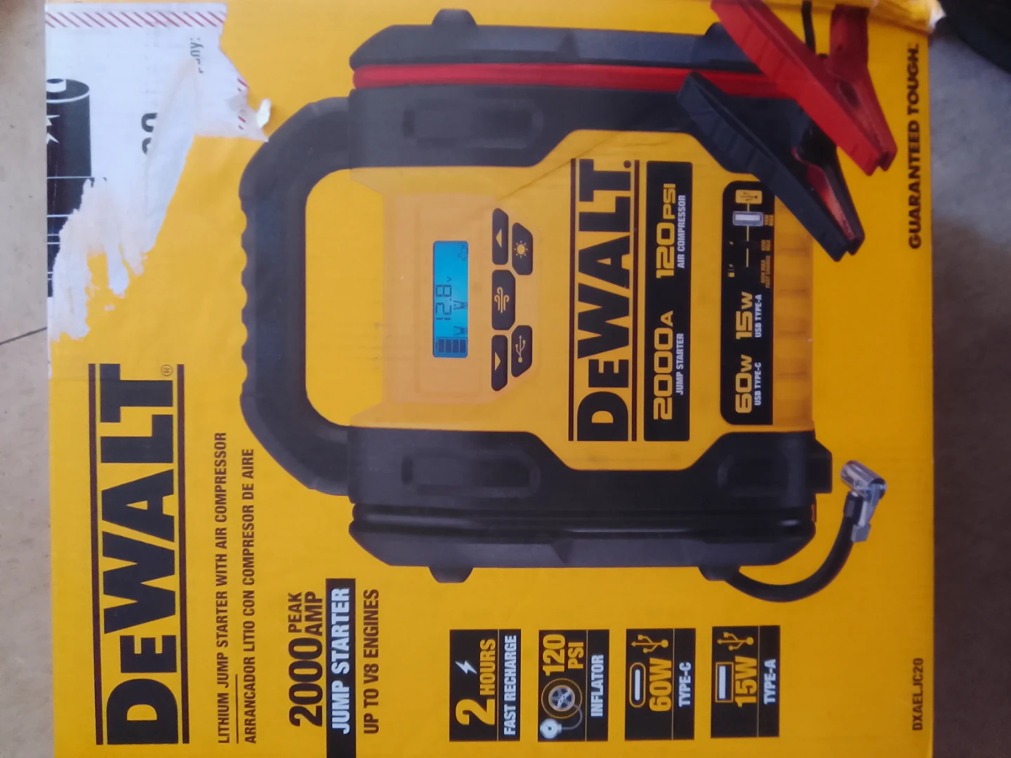 DEWALT 2000A Lithium Jump Starter & Air Compressor - photo 4
