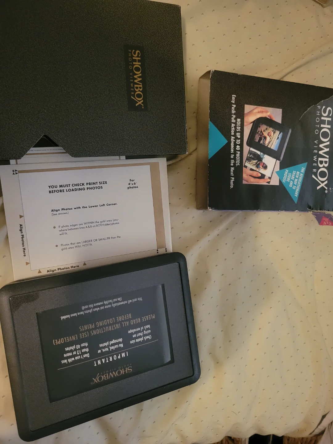 SHOWBOX Photo Viewer - Holds up to 40 Photos - photo 3