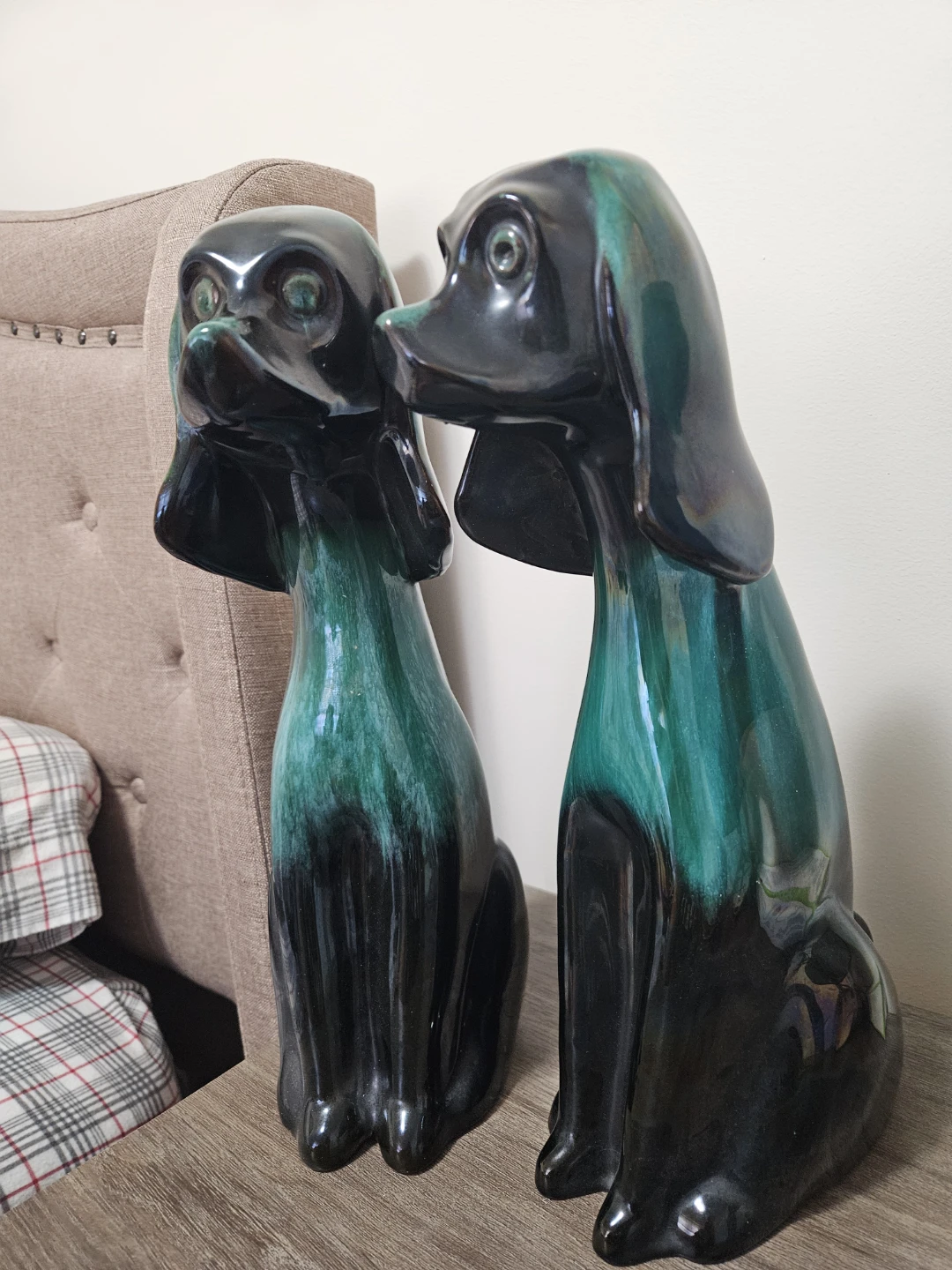 Set of two dog figurines