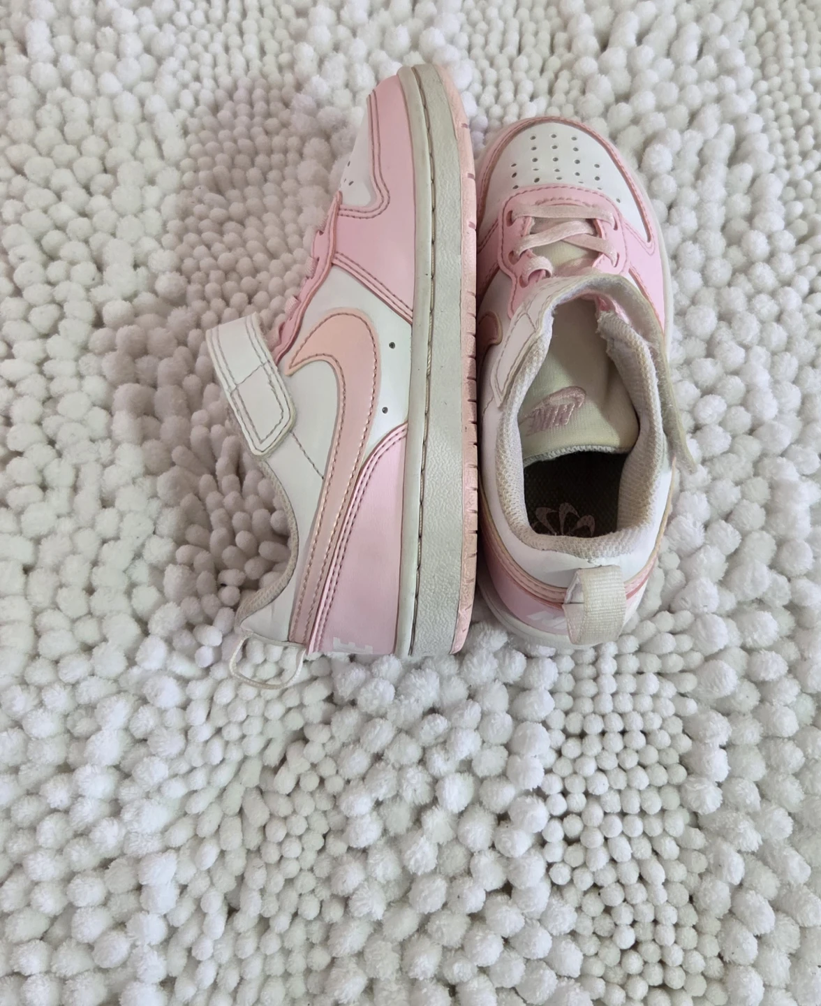 Nike Kids Pink and White Sneakers - photo 3