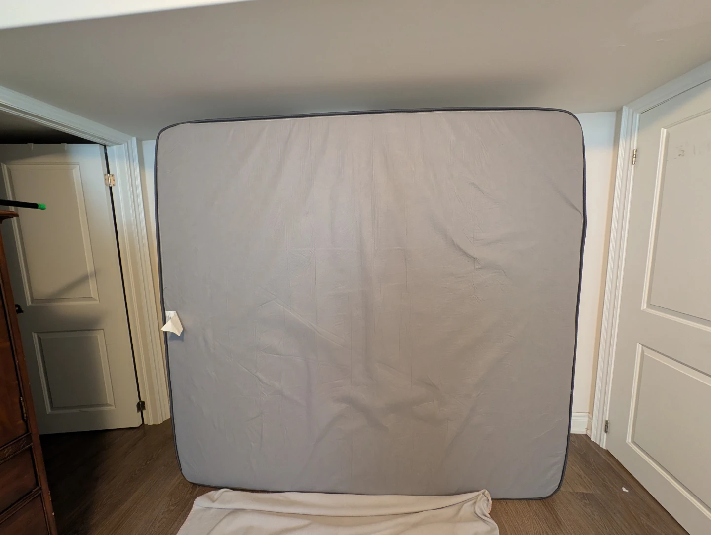 Serta Modern Booster Gel Foam King mattress - photo 4