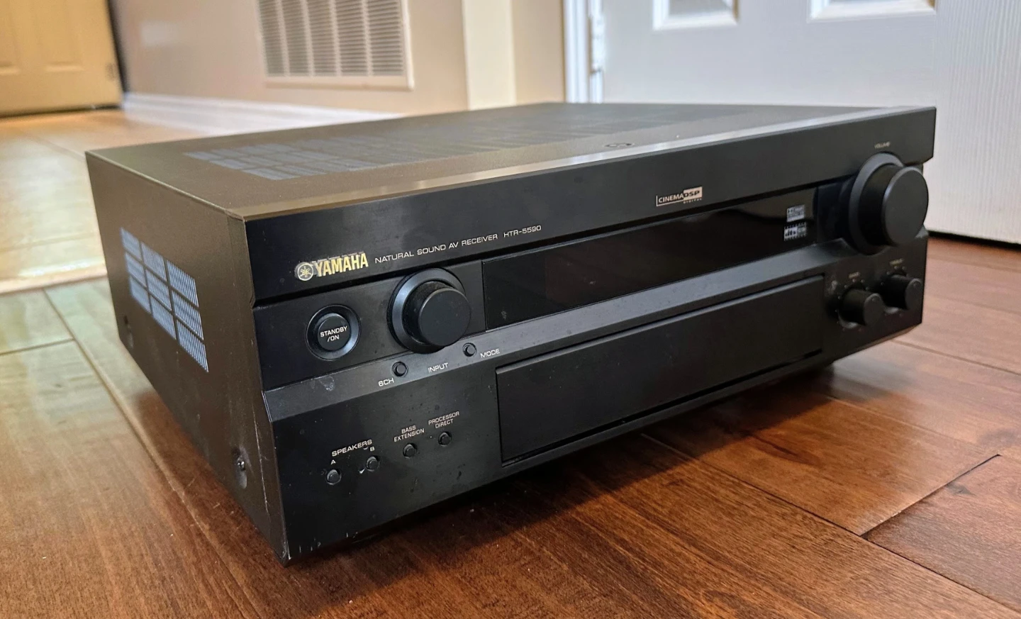 Yamaha HTR-5590 AV Receiver - photo 2