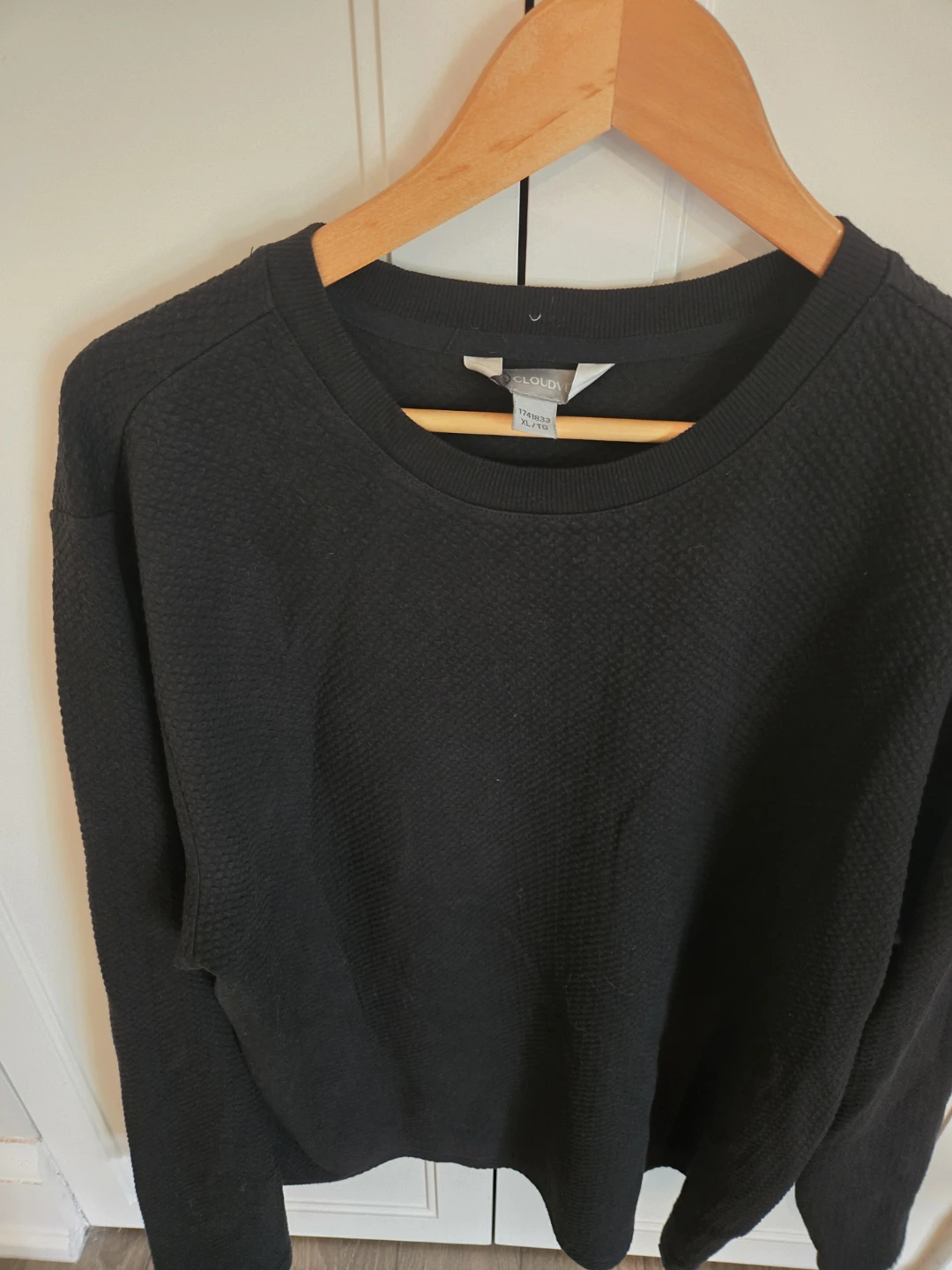 Assorted Men's Hoodies and Sweaters - photo 3