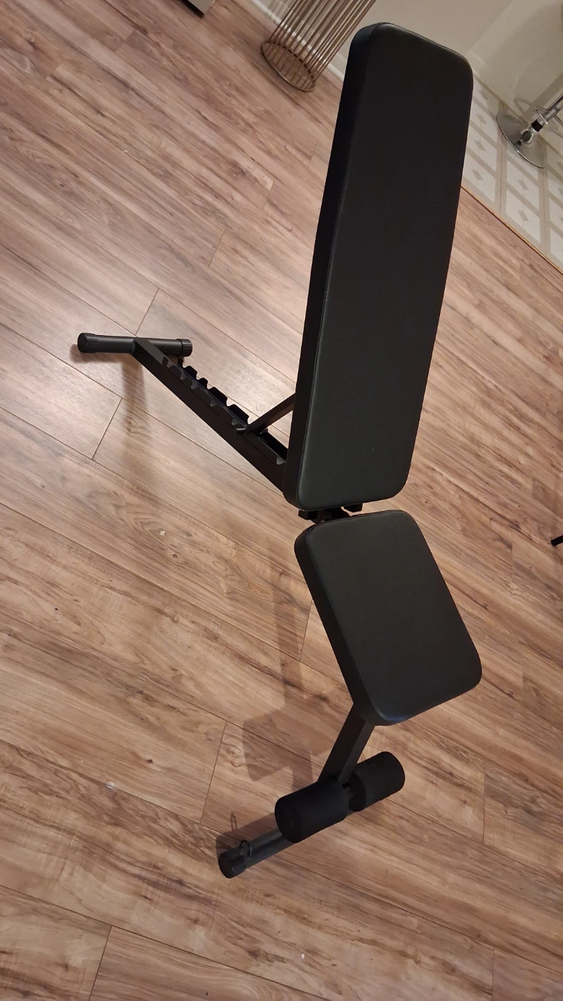 Adjustable Weight Bench