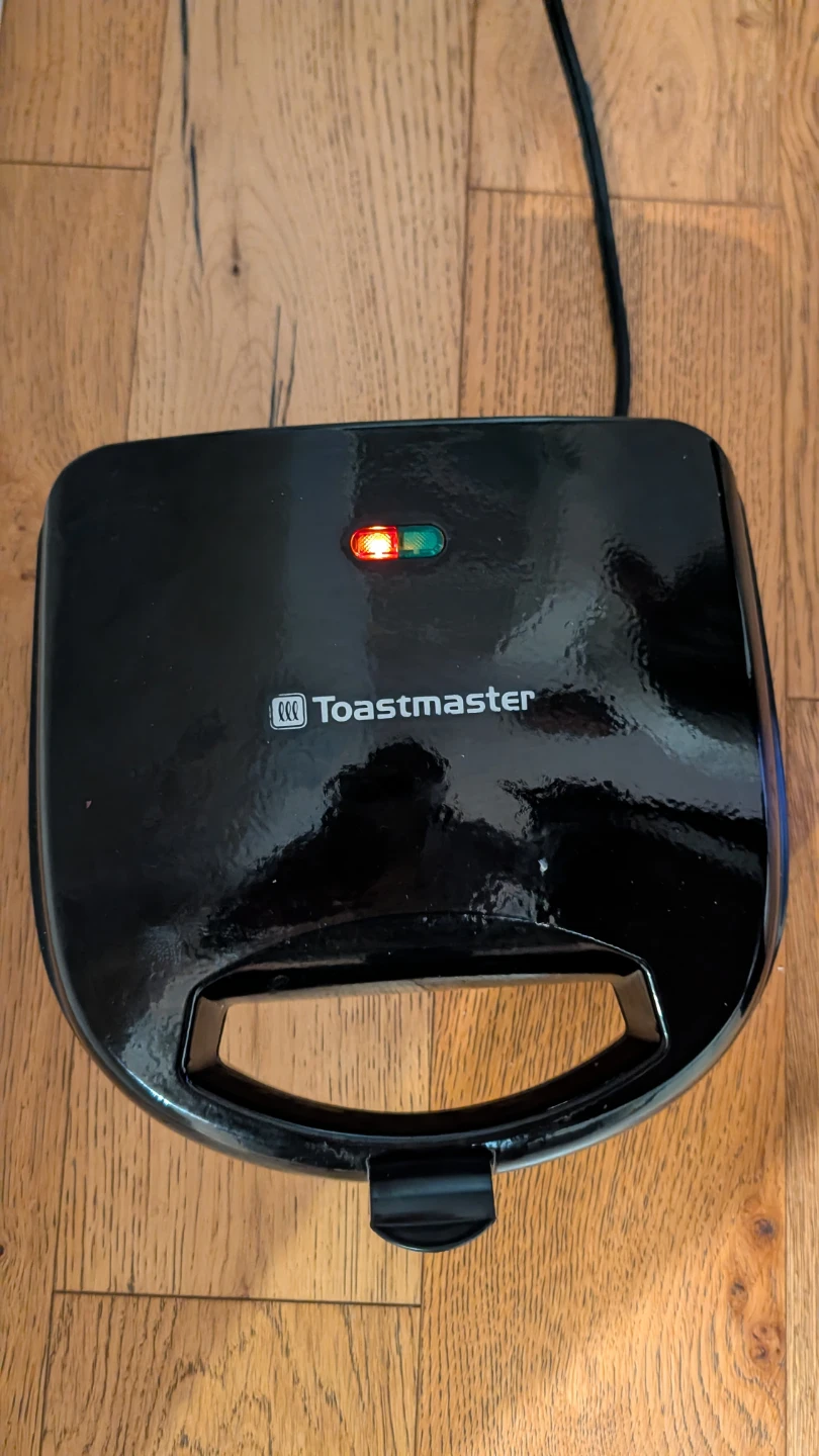 Toastmaster Sandwich Maker - photo 2