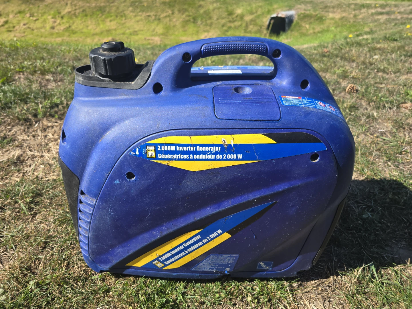 Power Fist 2000W Inverter Generator