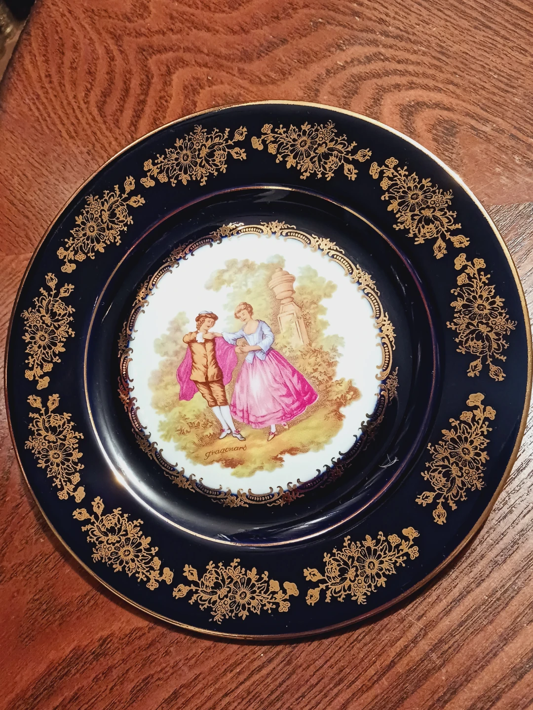 22K Gold Limoges Castel Fragonard Decorative Plate