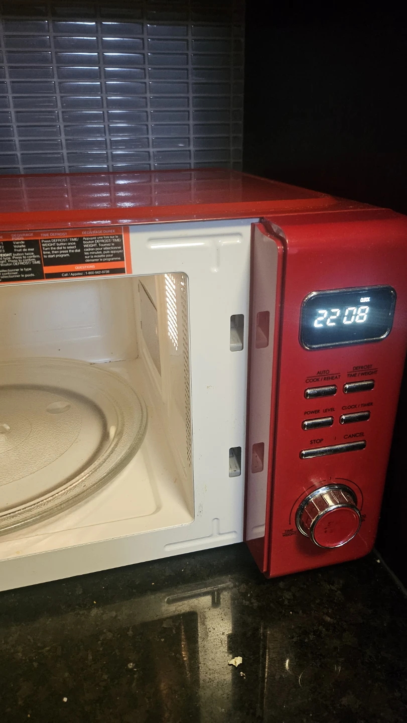 Galanz Retro Microwave Oven 1.1cu ft - photo 2