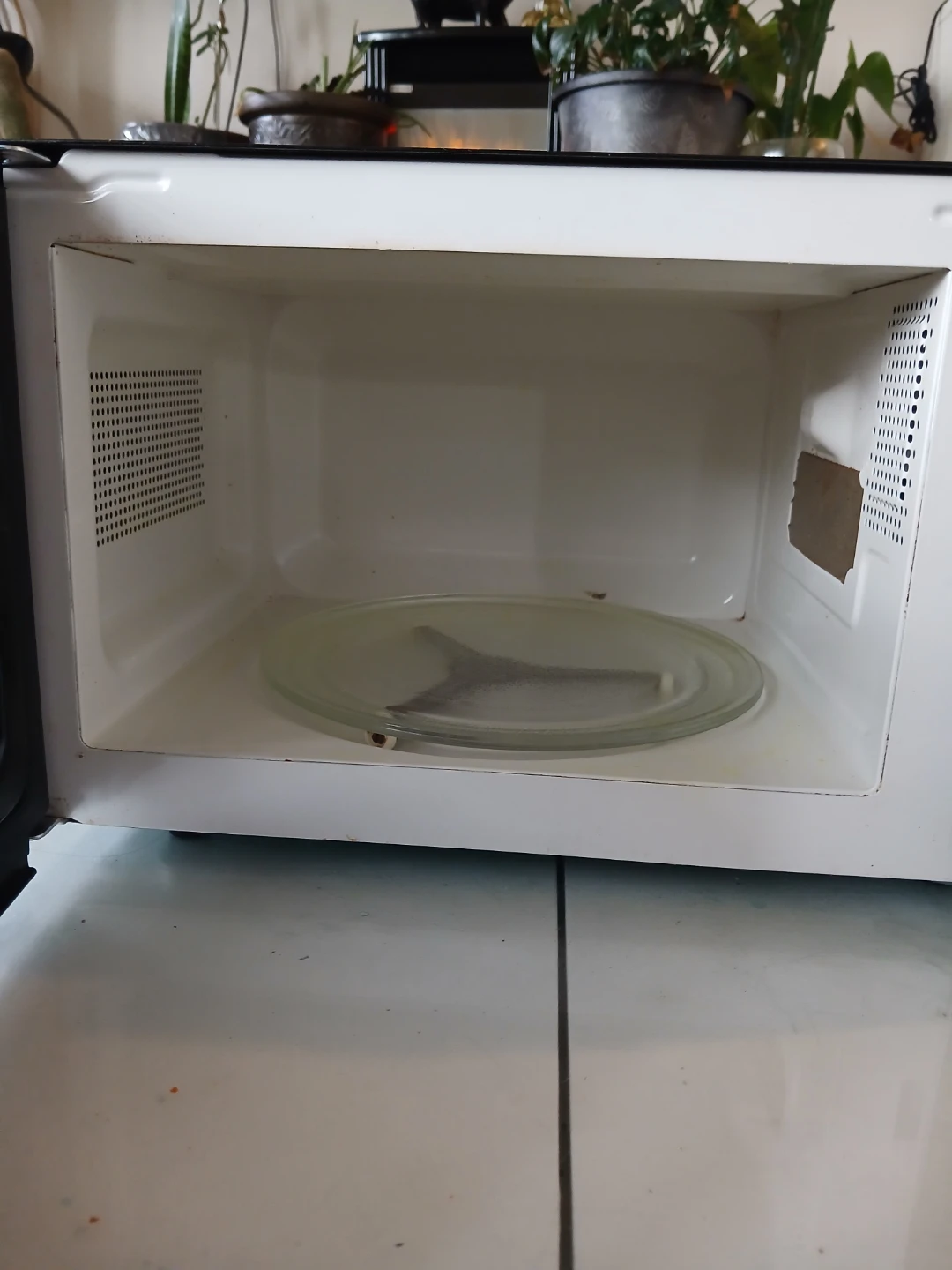 Master Chef Microwave Oven - photo 2