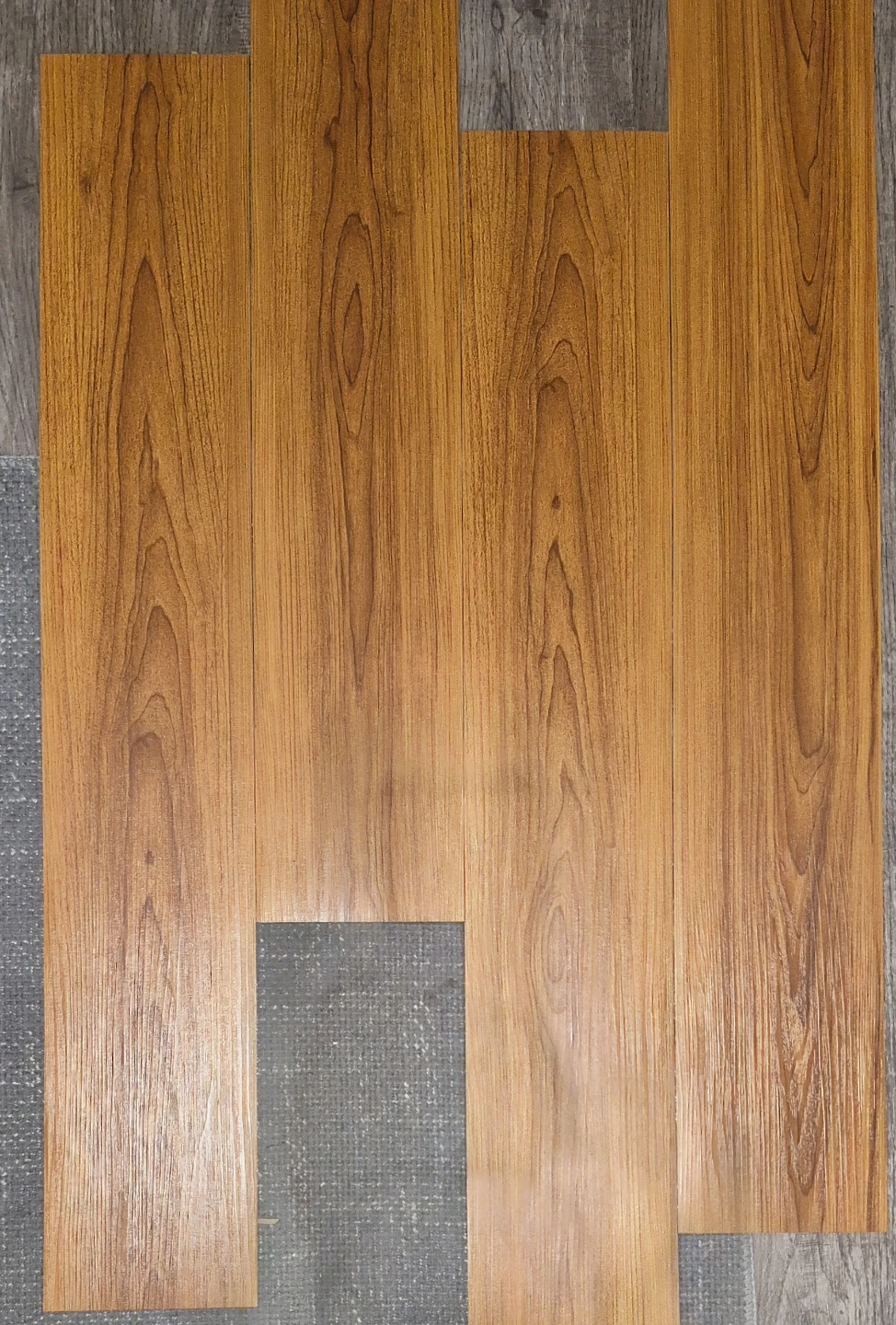 Wood-look Vinyl Plank Flooring Peel and Stick 36pcs - photo 3