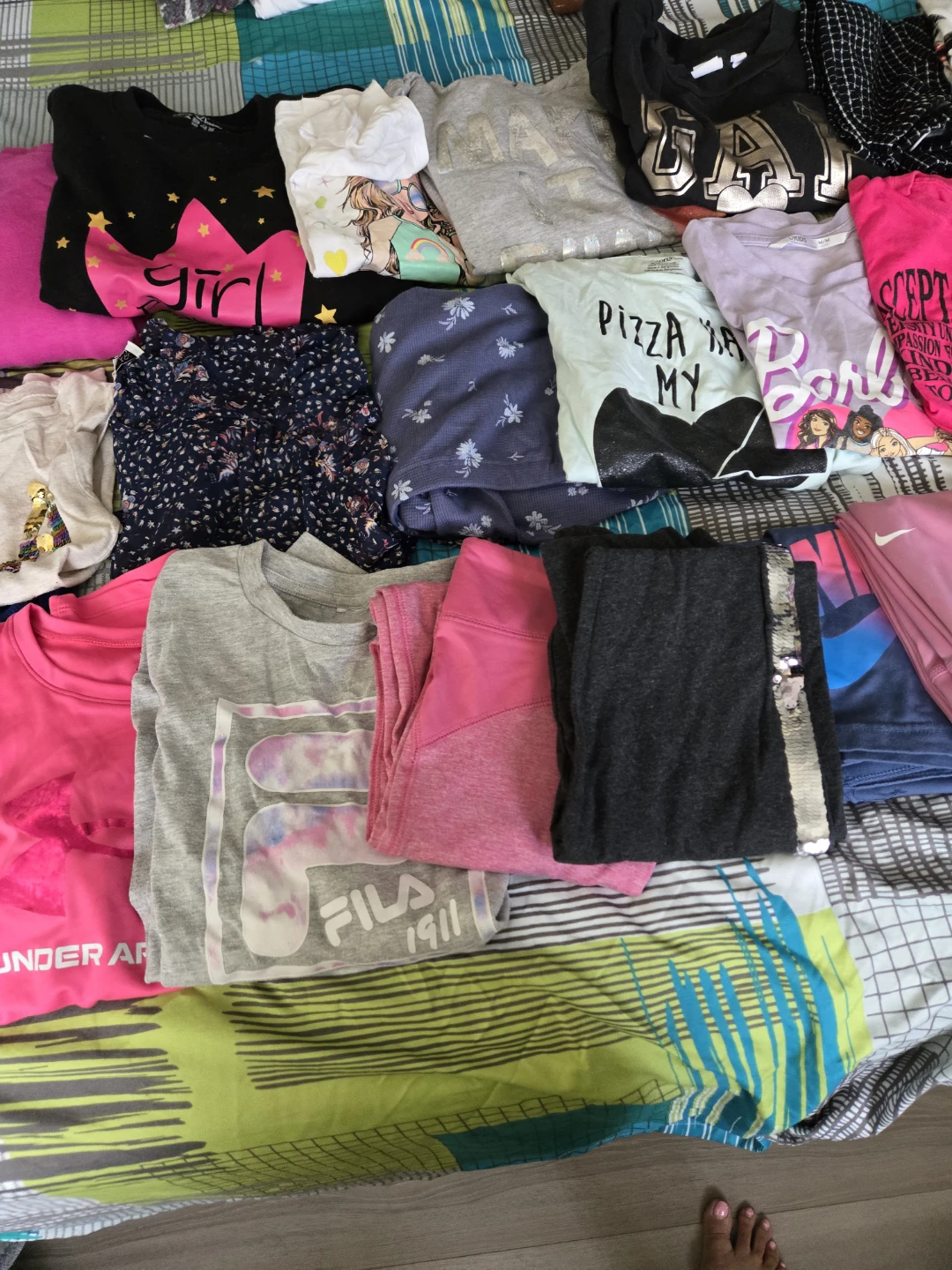 Girls Assorted Clothing Bundle Size Medium - photo 4