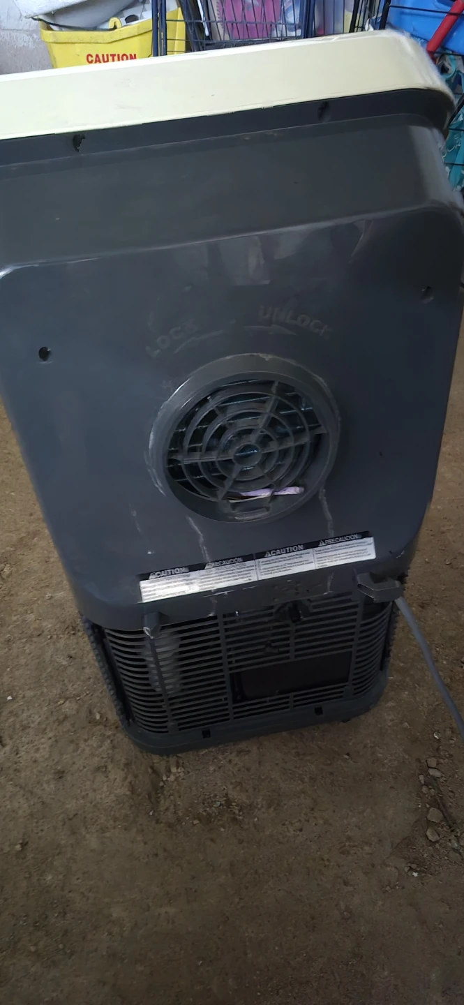 Insignia Portable Air Conditioner 10000BTU - photo 4