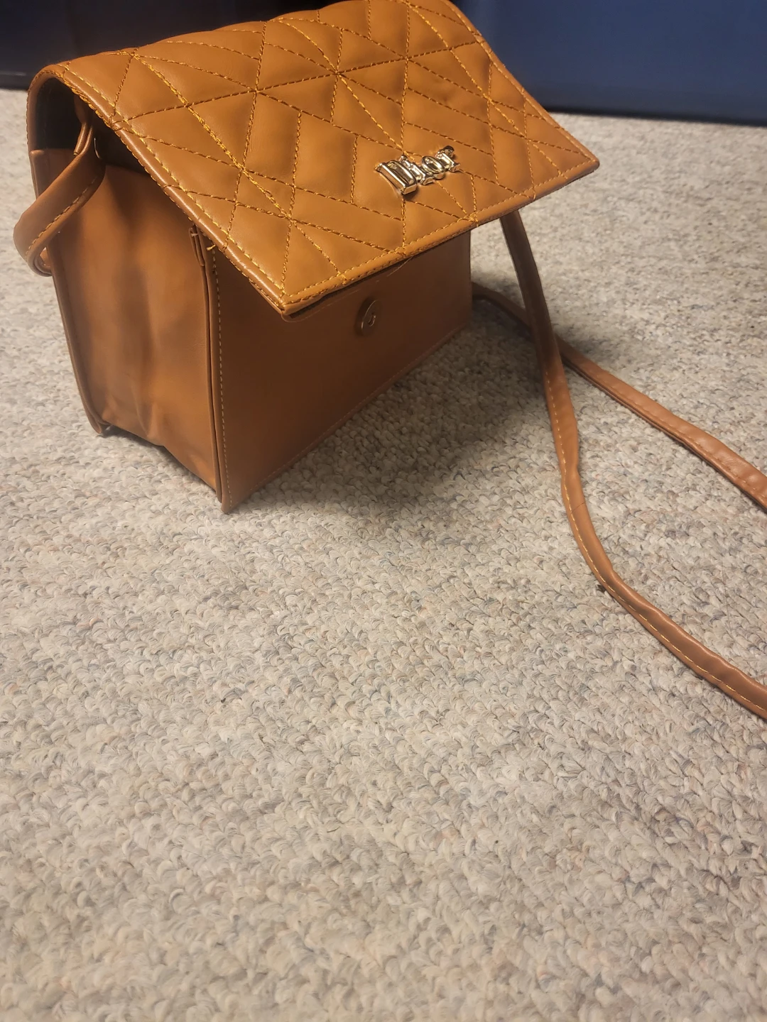 🏈 Quilted Tan Crossbody Bag - photo 3
